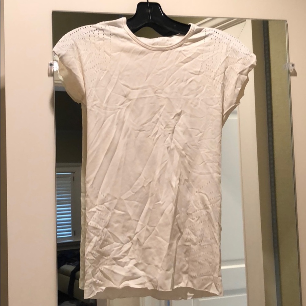 Lulu workout top